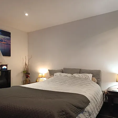 Apartamento Meublé Avec Parking Tv Box Netflix Soyaux