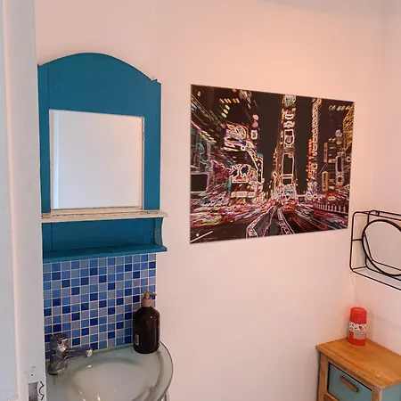 Apartment Meuble Avec Parking Tv Box Netflix Soyaux
