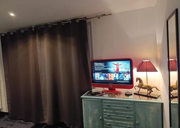 Meublé Avec Parking Tv Box Netflix Soyaux