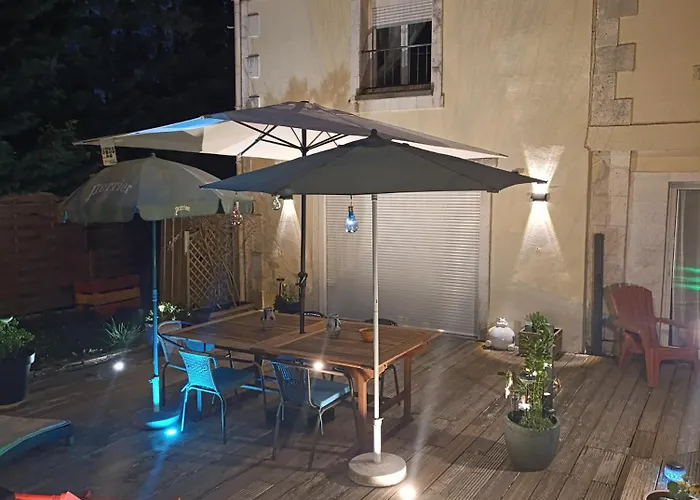 Apartamento Meublé Avec Parking Tv Box Netflix Soyaux